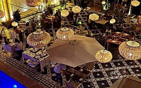 Palais Shazam & Spa